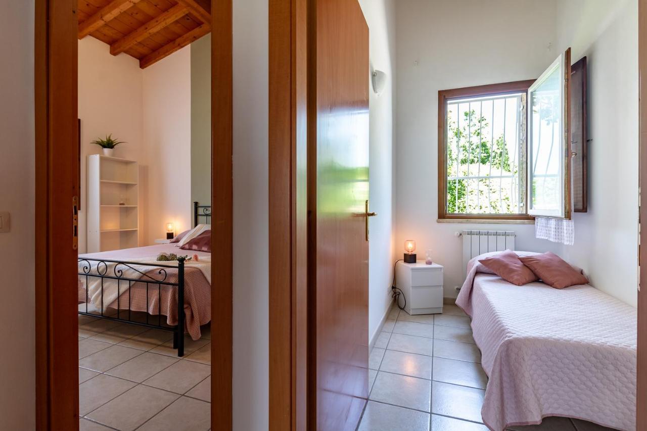 Villa Vacanze La Quercia Carbognano Kültér fotó