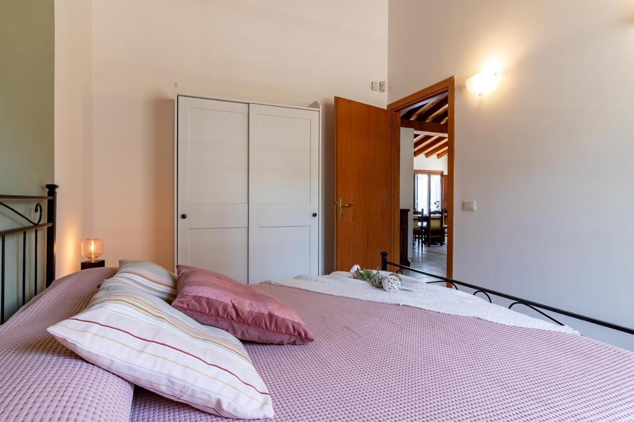 Villa Vacanze La Quercia Carbognano Kültér fotó